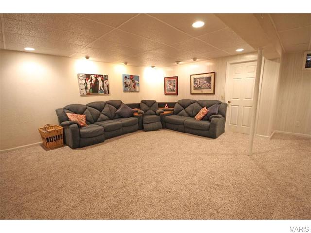 431 Madrina Ct, Ballwin, MO 63021 photo 18