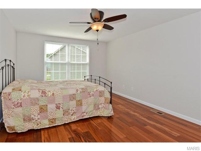 1237 Saddlemaker Dr, Saint Charles, MO 63304 photo 23