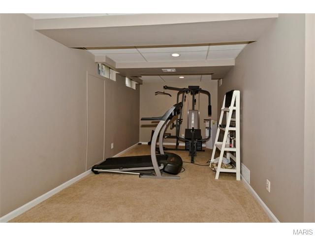1237 Saddlemaker Dr, Saint Charles, MO 63304 photo 30