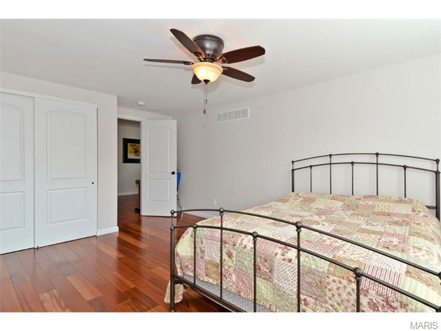 1237 Saddlemaker Dr, Saint Charles, MO 63304 photo 24