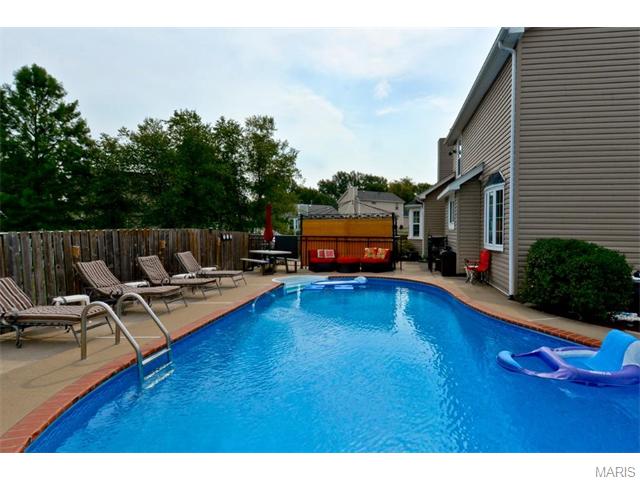 1237 Saddlemaker Dr, Saint Charles, MO 63304 photo 36