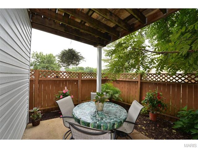 331 Quail Village Dr, Ballwin, MO 63021 photo 21