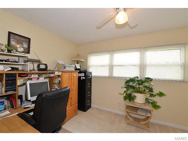 331 Quail Village Dr, Ballwin, MO 63021 photo 17