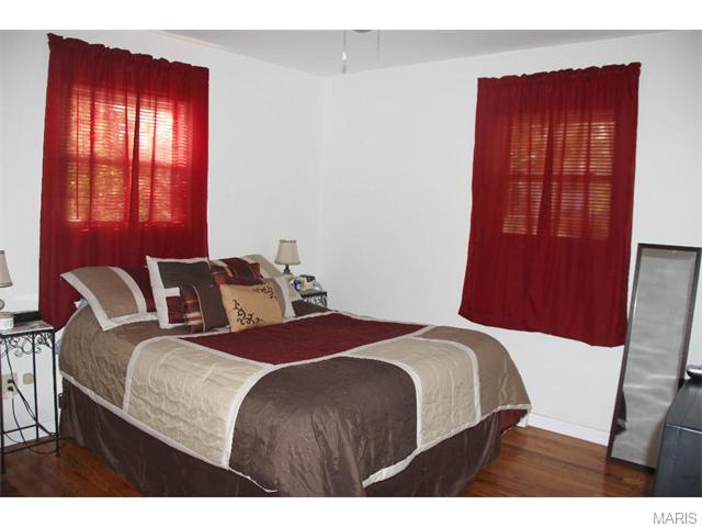 614 Darby Dr, O'fallon, MO 63366 photo 8