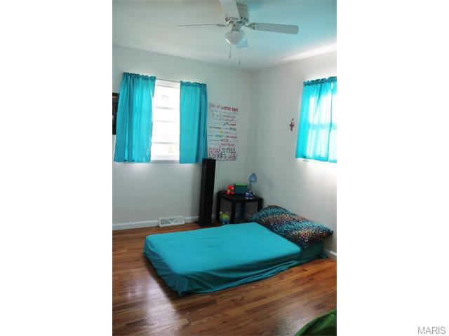 614 Darby Dr, O'fallon, MO 63366 photo 9