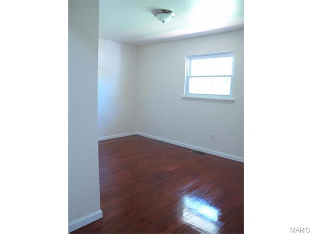 151 Pezold Dr, Saint Charles, MO 63304 photo 15