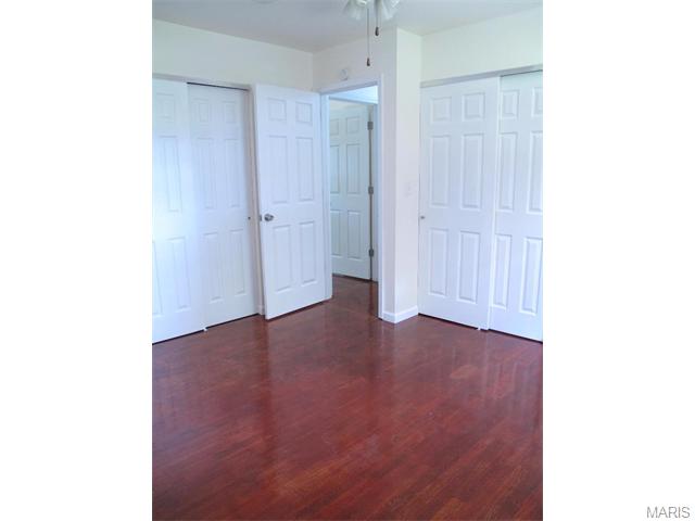 151 Pezold Dr, Saint Charles, MO 63304 photo 13