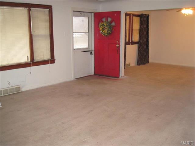 4192 Wright Ave, Saint Ann, MO 63074 photo 9