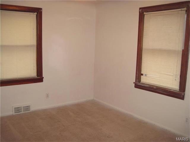 4192 Wright Ave, Saint Ann, MO 63074 photo 18