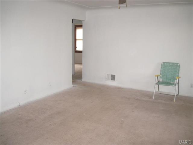 4192 Wright Ave, Saint Ann, MO 63074 photo 11