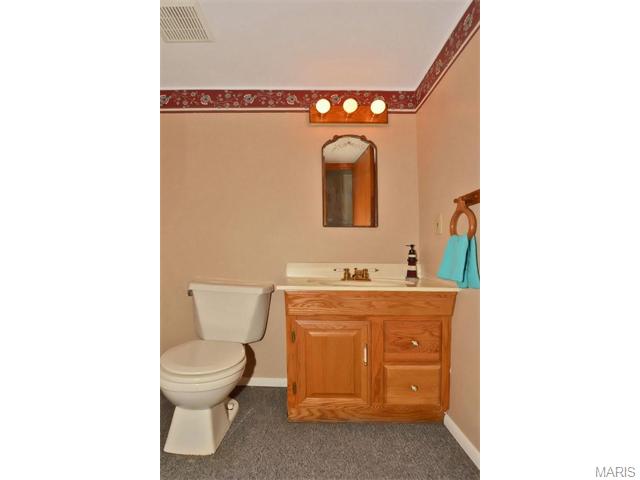 608 Wallach Dr, Eureka, MO 63025 photo 18