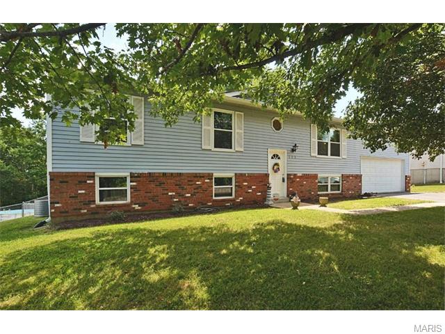 608 Wallach Dr, Eureka, MO 63025 photo 1