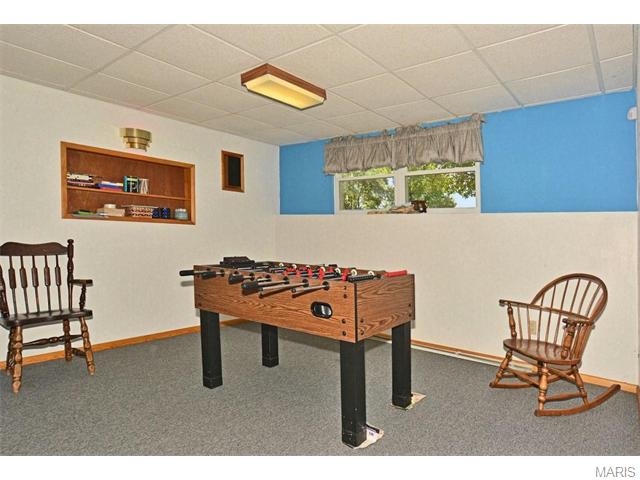 608 Wallach Dr, Eureka, MO 63025 photo 16