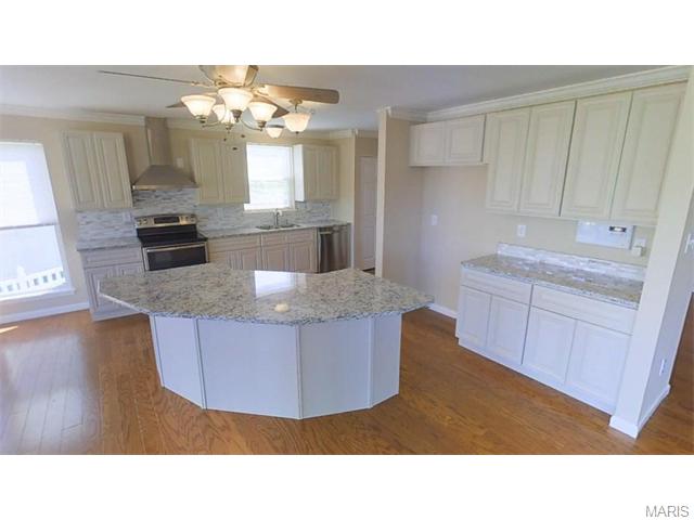 6 Eliot Ct, O'fallon, MO 63366 photo 3