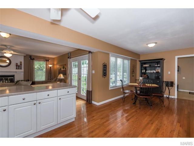 2434 Maple Xing, Ballwin, MO 63011 photo 14