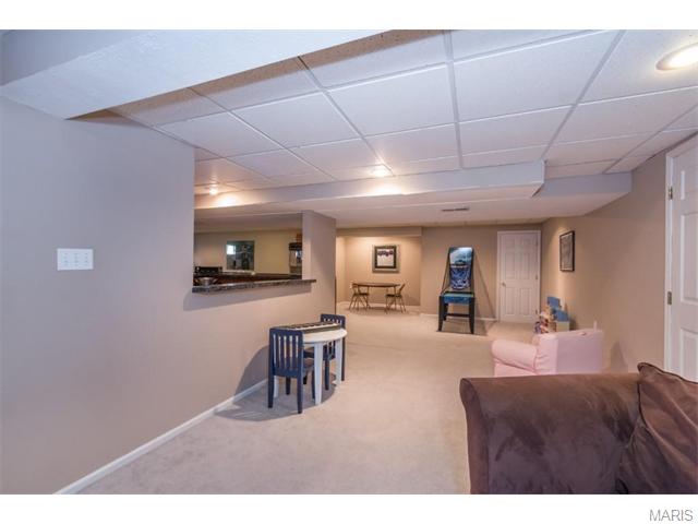 2434 Maple Xing, Ballwin, MO 63011 photo 37