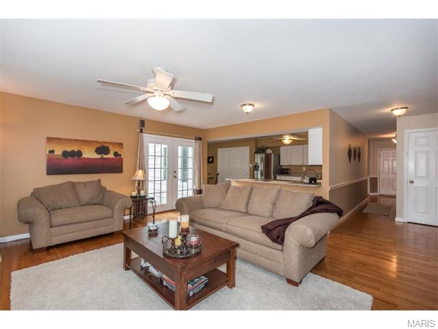 2434 Maple Xing, Ballwin, MO 63011 photo 11