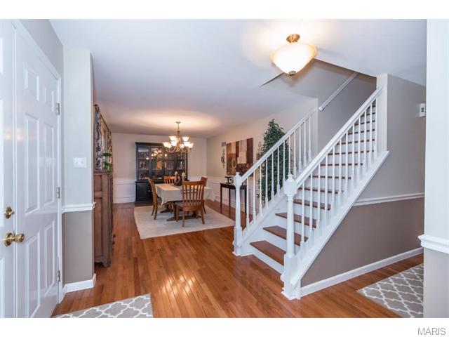 2434 Maple Xing, Ballwin, MO 63011 photo 7