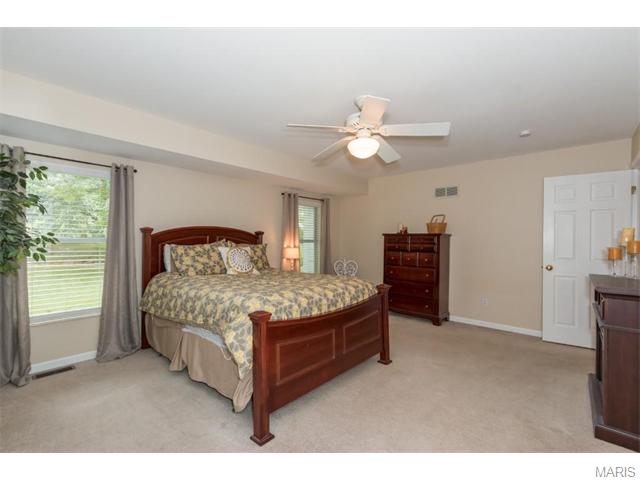 2434 Maple Xing, Ballwin, MO 63011 photo 26