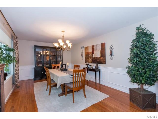 2434 Maple Xing, Ballwin, MO 63011 photo 5