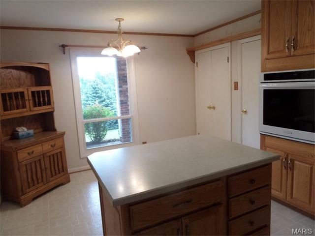 11684 Mark Twain, Bridgeton, MO 63044 photo 7