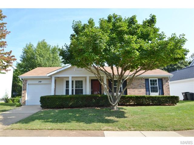 1108 Summit Mdws, Fenton, MO 63026 photo 2
