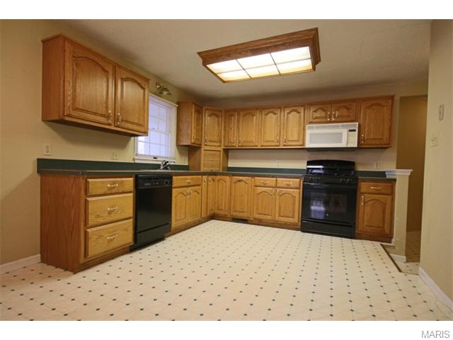 1192 Hackmann Rd, O'fallon, MO 63366 photo 5