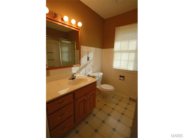 1192 Hackmann Rd, O'fallon, MO 63366 photo 11