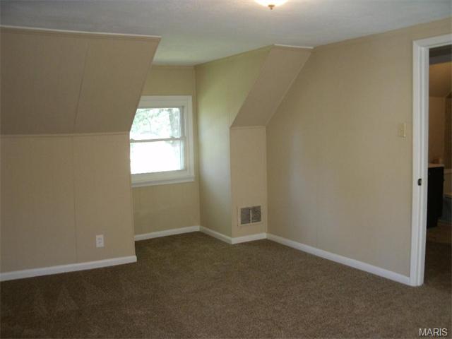 3968 Wright Ave, Saint Ann, MO 63074 photo 12