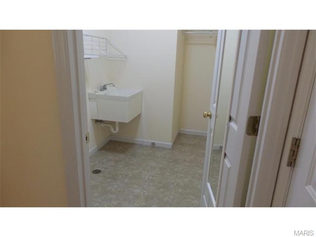 852 Gandolf Way, Eureka, MO 63025 photo 7