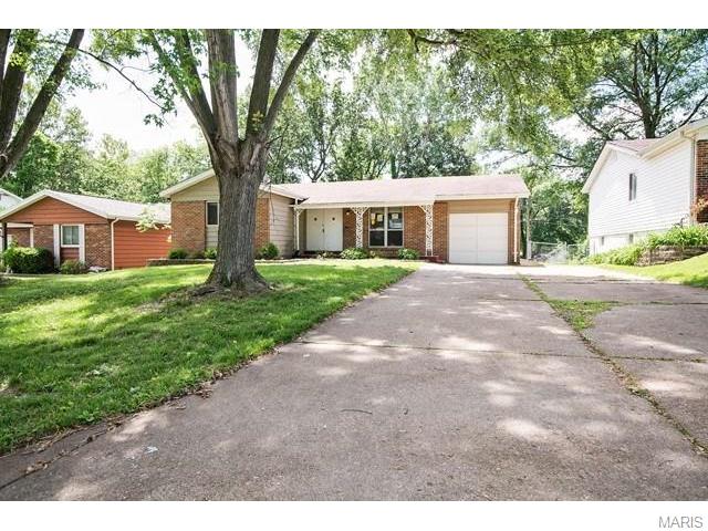 2332 Viminal Ct, Fenton, MO 63026 photo 2