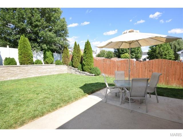 231 Royalltrail Ln, O'fallon, MO 63368 photo 17