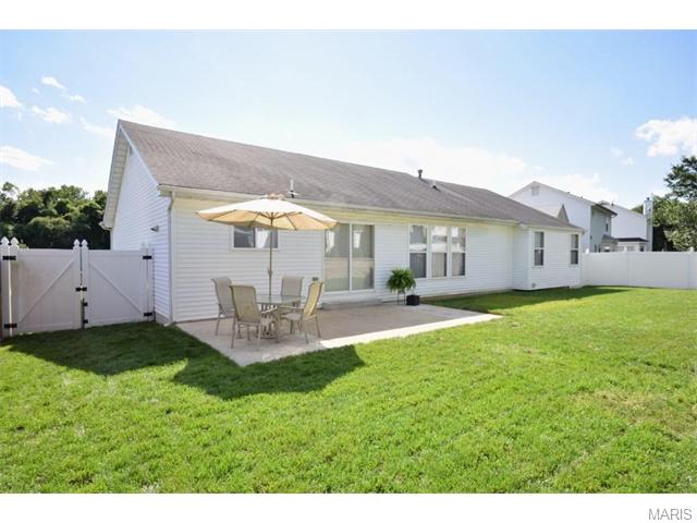 231 Royalltrail Ln, O'fallon, MO 63368 photo 19