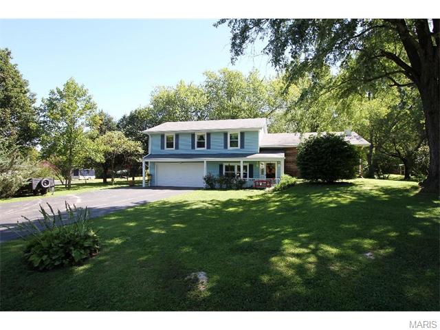 4 Green Oak Ct, O'fallon, MO 63366 photo 2