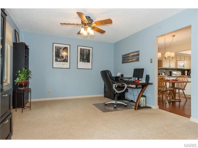 521 Stoddards Ml, Ballwin, MO 63011 photo 6