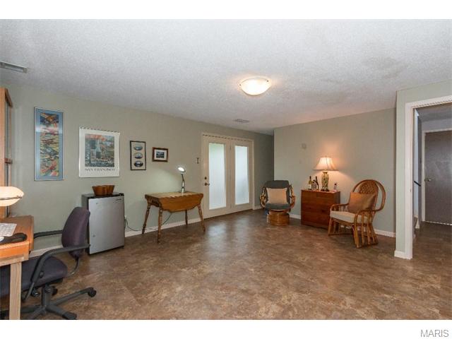 521 Stoddards Ml, Ballwin, MO 63011 photo 12