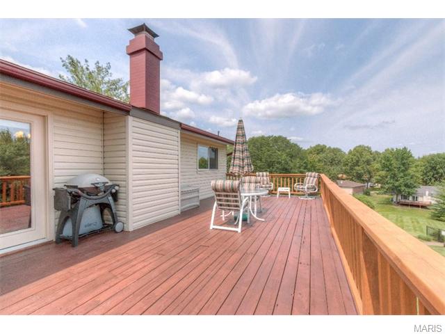 521 Stoddards Ml, Ballwin, MO 63011 photo 22