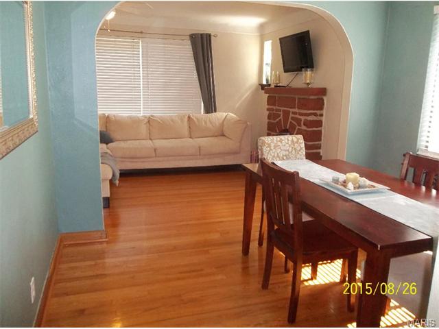 3928 Eiler, Saint Louis, MO 63116 photo 3