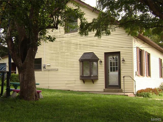 506 Henry, Washington, MO 63090 photo 1