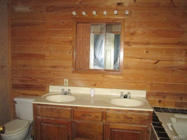 17325 Thunder Spring Rd, Eureka, MO 63025 photo 9