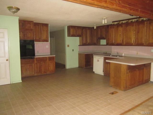 17325 Thunder Spring Rd, Eureka, MO 63025 photo 7
