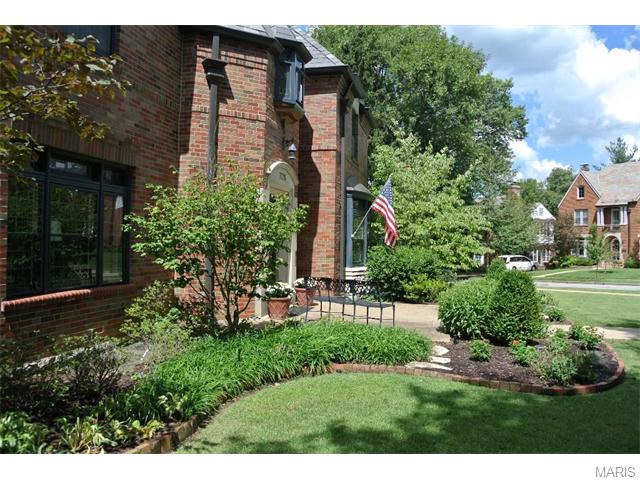 7726 Mohawk, Saint Louis, MO 63105 photo 47