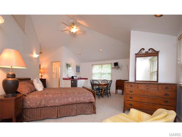 7726 Mohawk, Saint Louis, MO 63105 photo 42