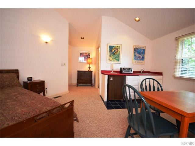 7726 Mohawk, Saint Louis, MO 63105 photo 43