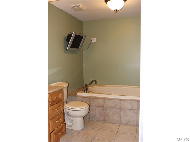 2651 Breezy Point Ln, O'fallon, MO 63368 photo 23
