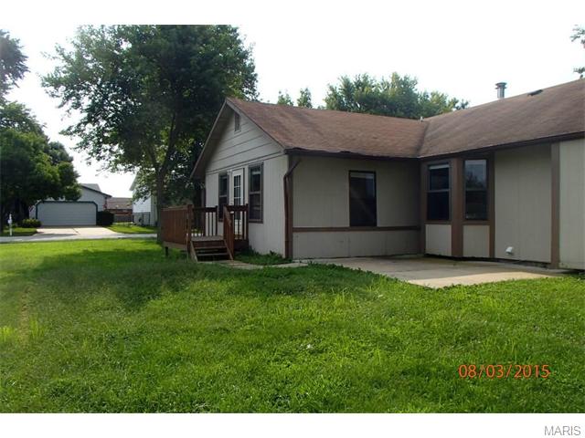 2 King Cir, O'fallon, MO 63366 photo 2