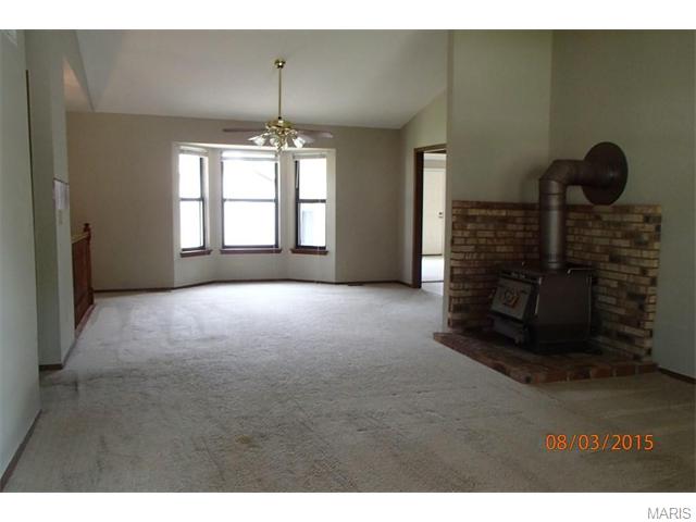 2 King Cir, O'fallon, MO 63366 photo 3