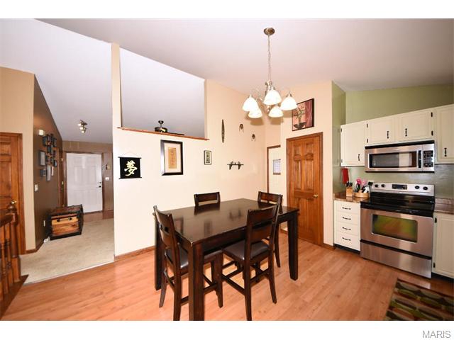6 Mallard Pointe Dr, O'fallon, MO 63368 photo 6