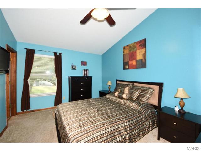 6 Mallard Pointe Dr, O'fallon, MO 63368 photo 11