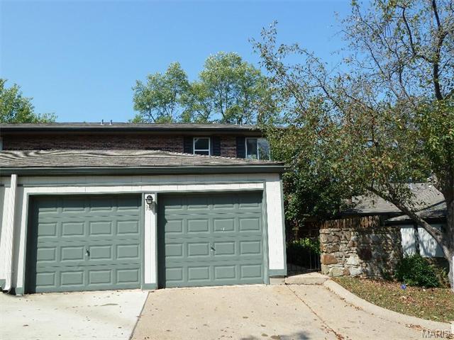 967 Cardello Dr, Ballwin, MO 63021 photo 1